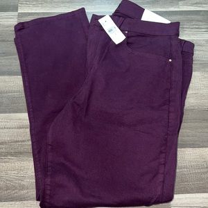 Ann Taylor tapered jeans